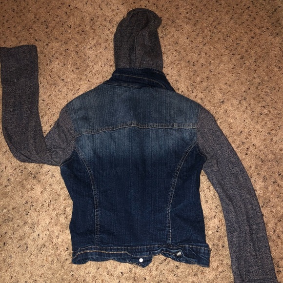 Jean Jacket - Picture 3 of 3